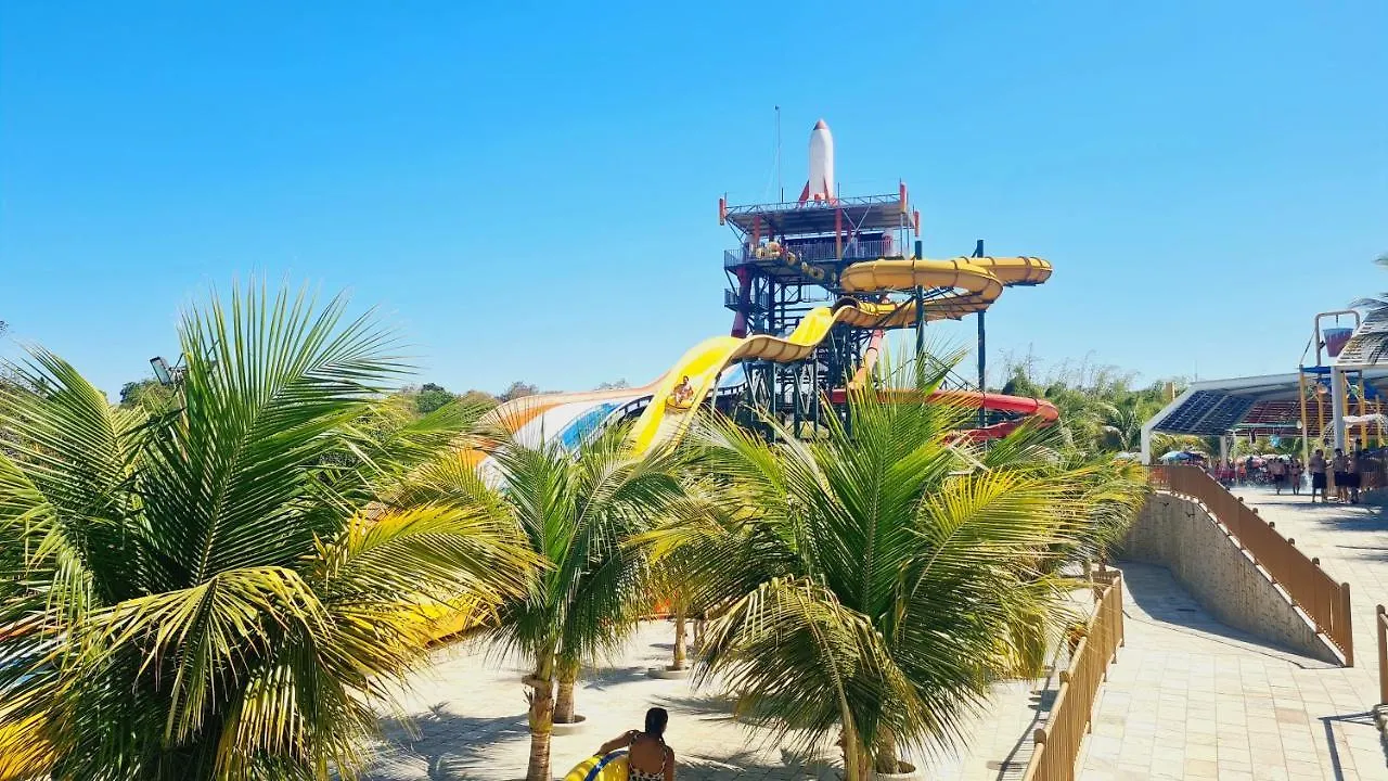 Hotel Spazzio Diroma Gratis Entrada Acqua E Splash Caldas Novas